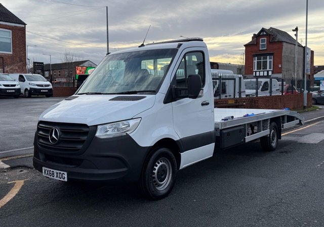 2019 Mercedes-Benz SPRINTER - Photo 2