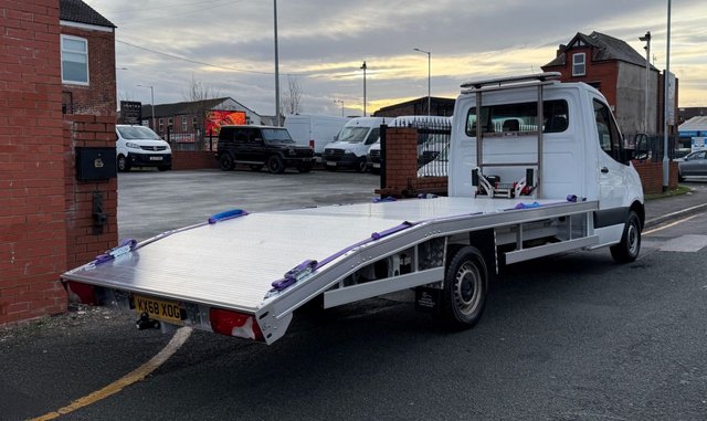 2019 Mercedes-Benz SPRINTER - Photo 4