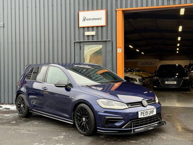 2019 VOLKSWAGEN GOLF - Photo 2