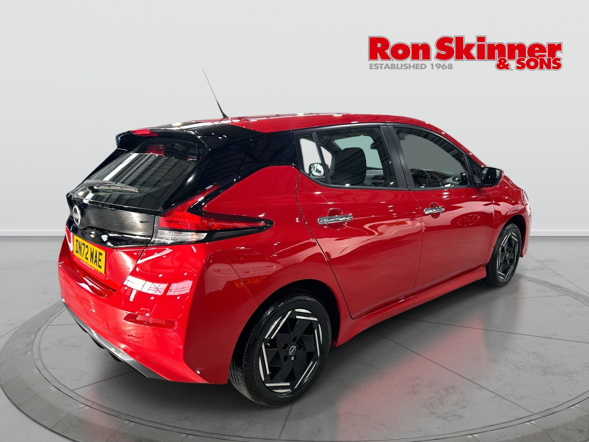 USED 2022 72 NISSAN LEAF 39kWh Acenta Hatchback 5dr Electric Auto (150 ps) 