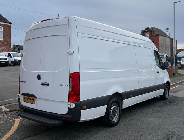 2021 Mercedes-Benz SPRINTER - Photo 4