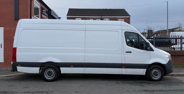 2021 Mercedes-Benz SPRINTER - Photo 6
