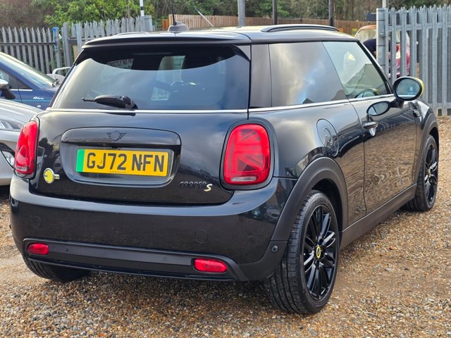 2022 MINI Electric Hatch - Photo 4