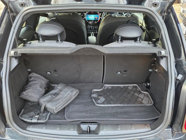 2022 MINI Electric Hatch - Photo 10