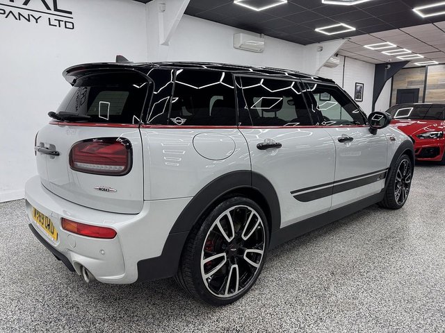 View our MINI CLUBMAN