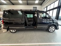 USED 2018 68 VOLKSWAGEN TRANSPORTER 2.0 BiTDI T32 BlueMotion Tech Highline Kombi Double Cab 5dr Diesel DSG FWD LWB Euro 6 (s/s) (204 ps) 