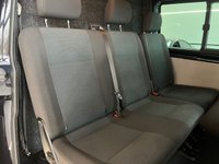 USED 2018 68 VOLKSWAGEN TRANSPORTER 2.0 BiTDI T32 BlueMotion Tech Highline Kombi Double Cab 5dr Diesel DSG FWD LWB Euro 6 (s/s) (204 ps) 