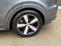 USED 2024 24 PORSCHE CAYENNE 3.0 V6 E-Hybrid 25.9kWh Coupe 5dr Petrol Plug-in Hybrid TiptronicS 4WD Euro 6 (s/s) (470 ps) 