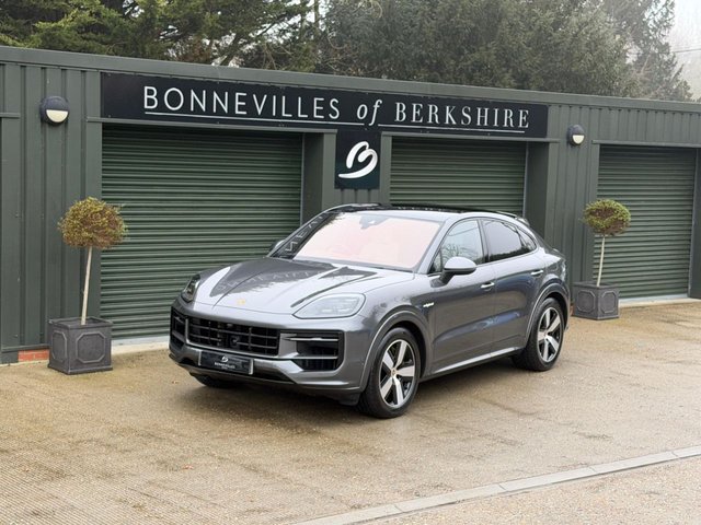 2024 24 Porsche Cayenne 3.0 V6 E-Hybrid 25.9kWh Coupe 5dr Petrol Plug-in Hybrid TiptronicS 4WD Euro 6 (s/s) (470 ps)