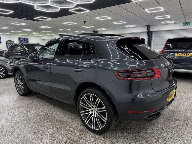View our PORSCHE MACAN