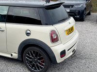USED 2010 10 MINI HATCH 1.6 John Cooper Works Hatchback 3dr Petrol Manual Euro 5 (211 ps) 
