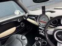 USED 2010 10 MINI HATCH 1.6 John Cooper Works Hatchback 3dr Petrol Manual Euro 5 (211 ps) 