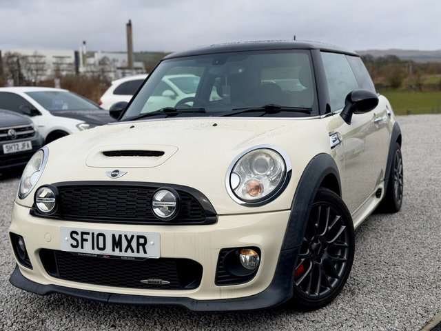 View our MINI HATCH