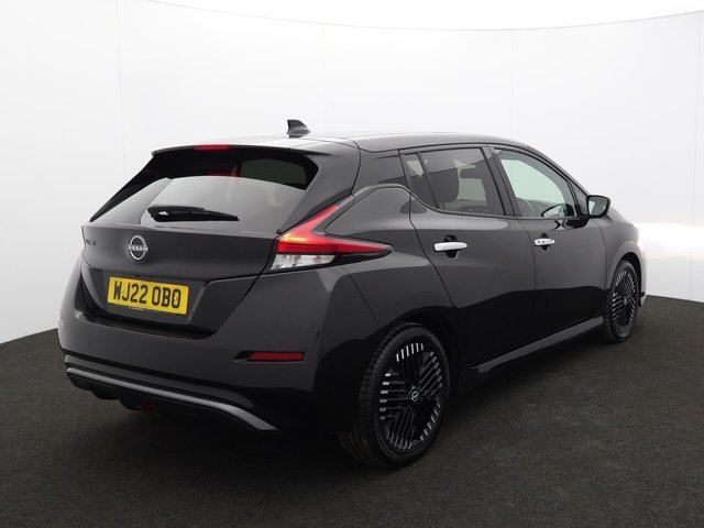 2022 Nissan Leaf - Photo 10