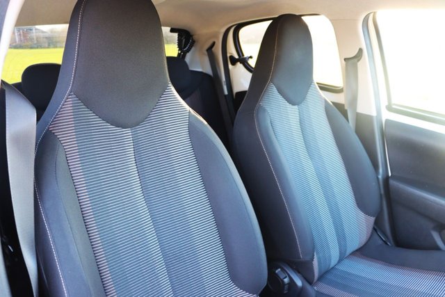 2014 PEUGEOT 108 - Photo 11