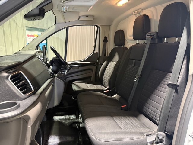 2021 FORD TRANSIT CUSTOM - Photo 6