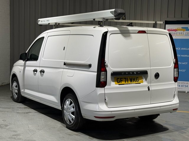 2021 VOLKSWAGEN CADDY MAXI - Photo 2