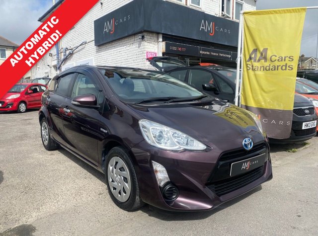 2017 TOYOTA AQUA 1.5 HYBRID PETROL AUTOMATIC PURPLE 5DR YEAR 2017 MILEAGE 42,200 MILES ENGINE... photo
