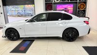 USED 2022 72 BMW 3 SERIES 2.0 330e 12kWh M Sport Auto Euro 6 (s/s) 4dr PERFORMANCEKIT+LCI+20S