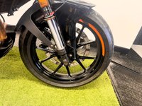 USED 2022 72 KTM 125 DUKE 125 Naked Petrol Manual Euro 5 (15 ps) Learner Legal - 1 Owner from New