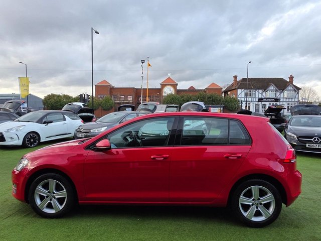 2014 VOLKSWAGEN GOLF 1.4 TSI BlueMotion Tech Match Hatchback 5dr Petrol AUTOMATIC Euro 5 (s/s) (122 ps) - Photo 5