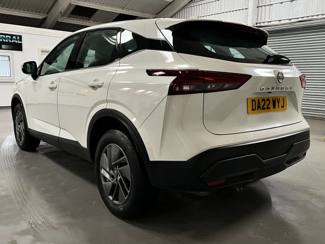 View our NISSAN QASHQAI