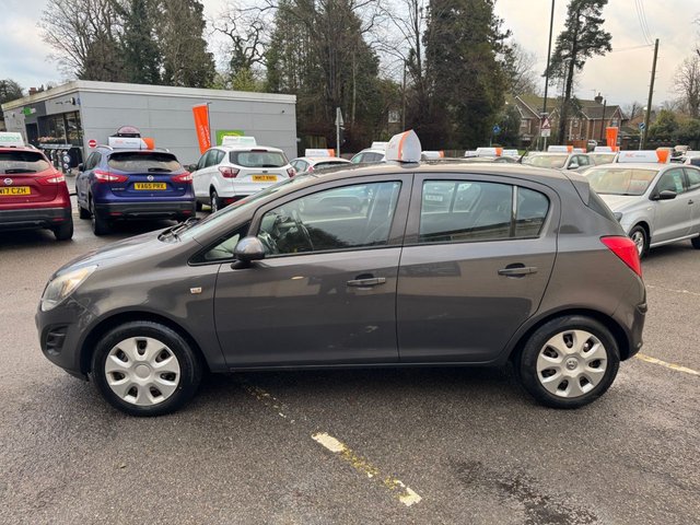 2013 VAUXHALL CORSA 2013 1.3 CDTi ecoFLEX Design Hatchback 5dr Diesel Manual Euro 5 (75 ps)
        
          £35 TAX! SUPERB MPG! 2 KEYS - Photo 11