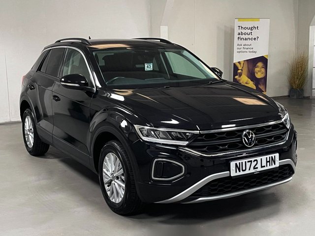 View our VOLKSWAGEN T-ROC