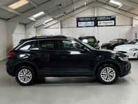 USED 2022 72 VOLKSWAGEN T-ROC 1.0 TSI Life SUV 5dr Petrol Manual Euro 6 (s/s) (110 ps) DIGI COCKPIT+F/ R SENSORS+FSH