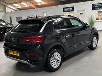 USED 2022 72 VOLKSWAGEN T-ROC 1.0 TSI Life SUV 5dr Petrol Manual Euro 6 (s/s) (110 ps) DIGI COCKPIT+F/ R SENSORS+FSH
