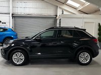 USED 2022 72 VOLKSWAGEN T-ROC 1.0 TSI Life SUV 5dr Petrol Manual Euro 6 (s/s) (110 ps) DIGI COCKPIT+F/ R SENSORS+FSH