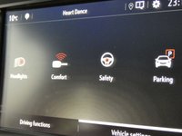 USED 2023 23 VAUXHALL Vivaro Life Electric 50kWh Ultimate MPV 5dr Electric Auto LWB (8 Seat, 7.4kW Charger) (136 ps) 8 SEATS SAT NAV LEATHER HEATED SEATS REAR CAMERA PARKING SENSORS 1 OWNER SERVICE HISTORY WARRANTY