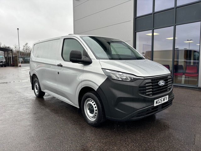 2025 25 Ford Transit Custom 2.0 ECOBLUE SWB L1 AIR CON - NEW DELIVERY MILEAGE