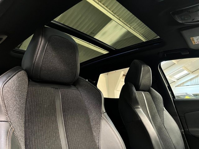 View our PEUGEOT 3008