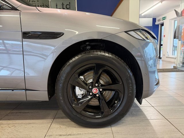 2021 Jaguar F-Pace 2L R-Dynamic S 5dr - Photo 9
