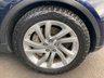 USED 2020 20 LAND ROVER DISCOVERY 3.0 SD V6 HSE SUV, Blue, 65,000 miles, Euro 6 ULEZ Diesel, Automatic ,4WD, Leather, Panoramic roof, Sat Nav, Rear camera, 20 Inch Alloys great spec. This 2020 Land Rover Discovery SD V6 HSE boasts a full dealership service history, with its last service completed on 13th January 2025 at 51,977 miles, ensuring excellent provenance. This capable seven seat, four wheel drive vehicle is powered by a 3.0 litre Euro 6 diesel engine, offering a compelling blend of performance and efficiency. Notable features include an electrically deployable towbar, a sliding front sunroof paired with a fixed rear panoramic roof, and the advanced Terrain Response