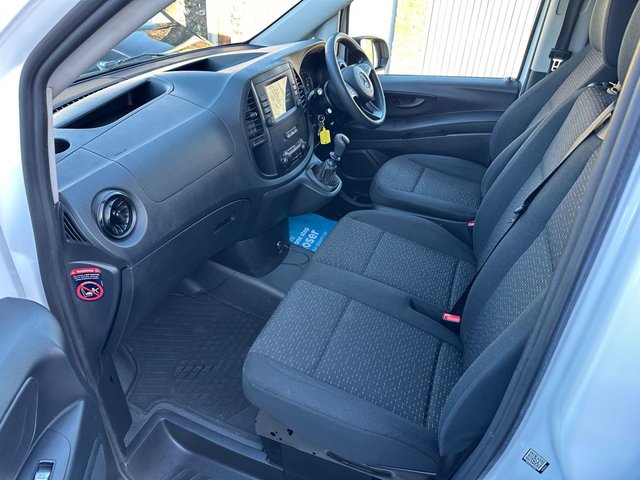 2022 Mercedes-Benz VITO - Photo 10