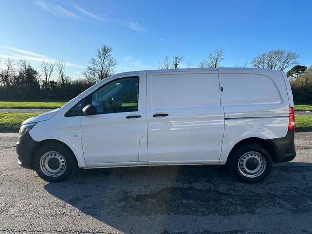 2022 Mercedes-Benz VITO - Photo 11