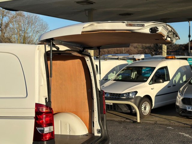 2022 Mercedes-Benz VITO - Photo 8