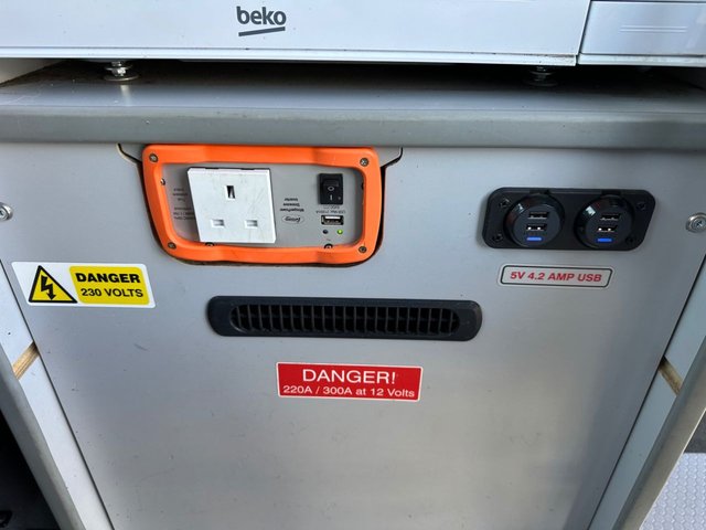 2019 VAUXHALL MOVANO - Photo 10