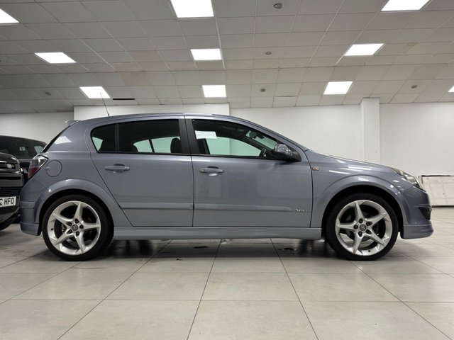 2008 VAUXHALL ASTRA - Photo 4