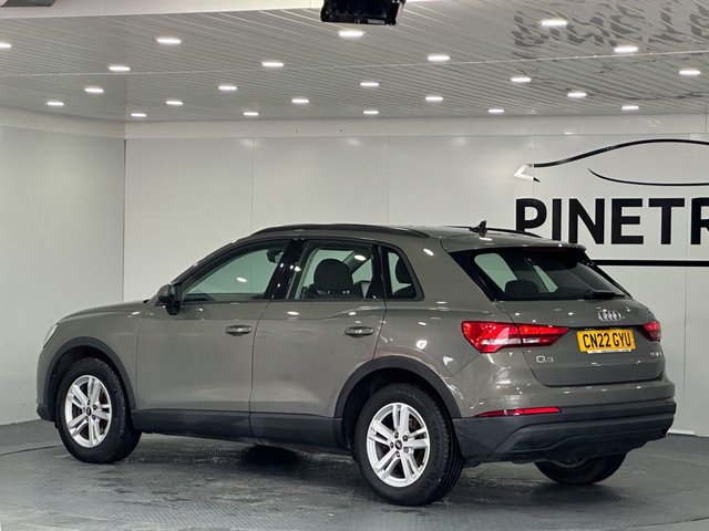 2022 AUDI Q3 - Photo 8