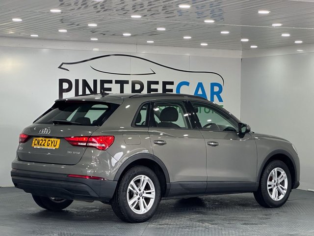 2022 AUDI Q3 - Photo 10