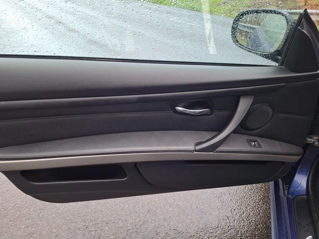 2011 BMW 3 SERIES - Photo 6