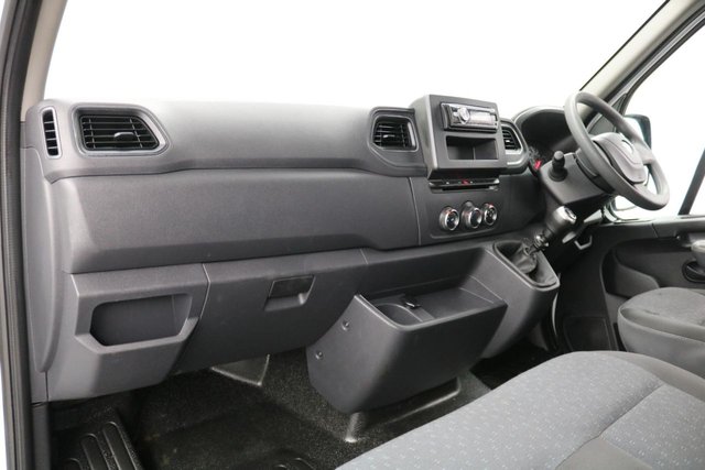 2021 VAUXHALL MOVANO - Photo 2