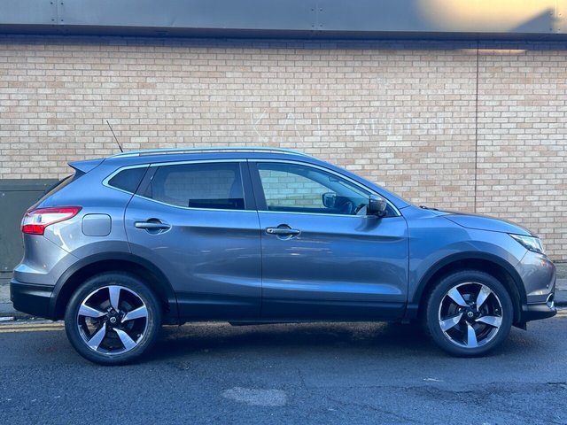 2015 NISSAN QASHQAI 2015 1.5 dCi n-tec+ SUV 5dr Diesel Manual 2WD Euro 5 (s/s) (110 ps) - Photo 4