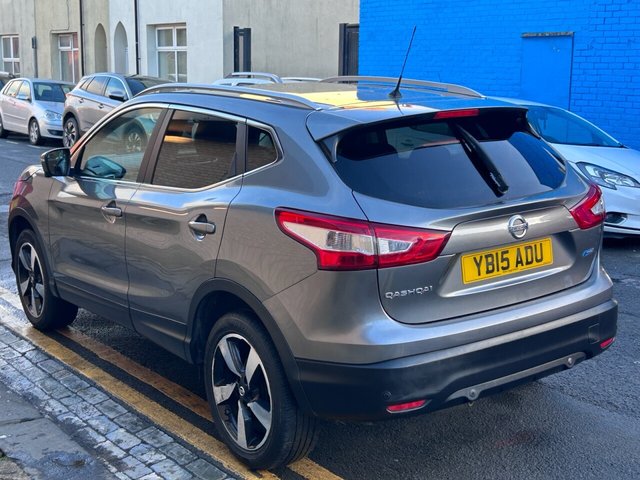 2015 NISSAN QASHQAI 2015 1.5 dCi n-tec+ SUV 5dr Diesel Manual 2WD Euro 5 (s/s) (110 ps) - Photo 5