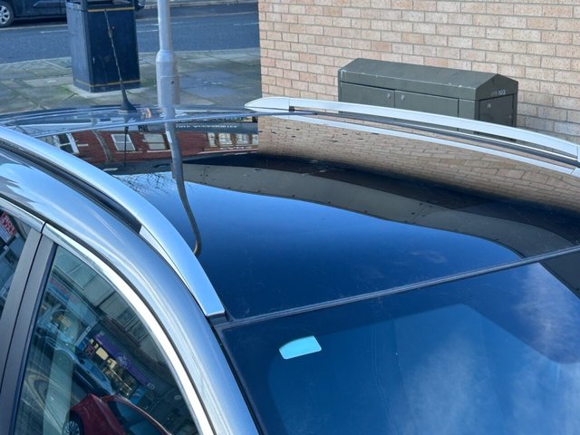 2015 NISSAN QASHQAI 2015 1.5 dCi n-tec+ SUV 5dr Diesel Manual 2WD Euro 5 (s/s) (110 ps) - Photo 12