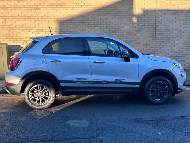 2017 FIAT 500X 2017 1.6 E-Torq Pop SUV 5dr Petrol Manual Euro 6 (110 ps) - Photo 3