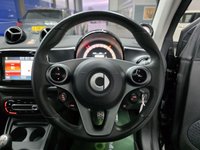 USED 2016 16 SMART FORTWO 1.0 Edition Black Coupe 2dr Petrol Manual Euro 6 (s/s) (71 ps) Panoramic Roof - Satellite Navigation - Heated Seats - Parking Sensors